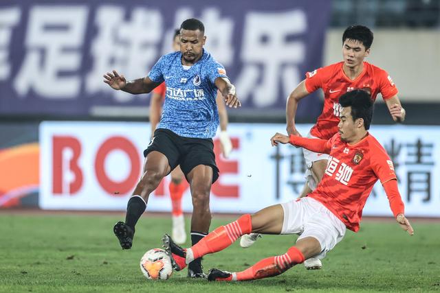 穆里尼奥明智之举！轮休姆巴佩为决战巴萨蓄力